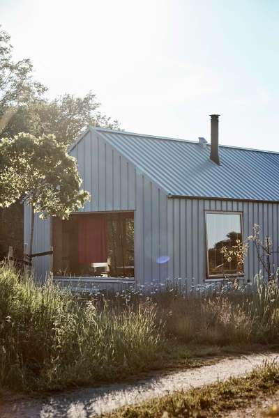 Rent, råt og ganske enkelt WAUV!, Æblerosevej 1, 4583 Sjællands Odde